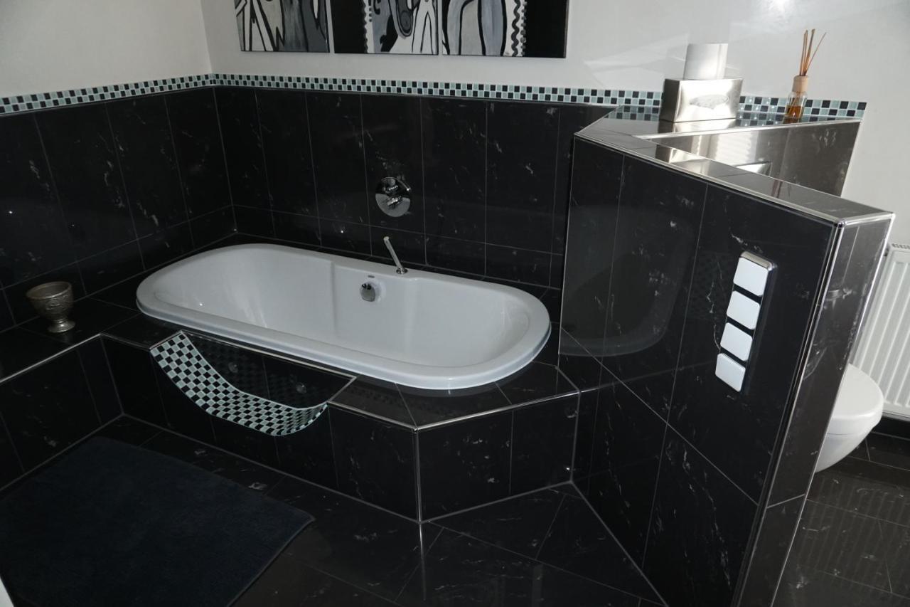 Hotel Come In Menden Luaran gambar
